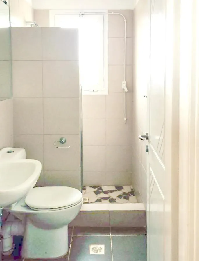 3 Bedrooms Appartement With Sea View Enclosed Garden And Wifi At Tzamarelata 5 Km Away From The Beach 0*,