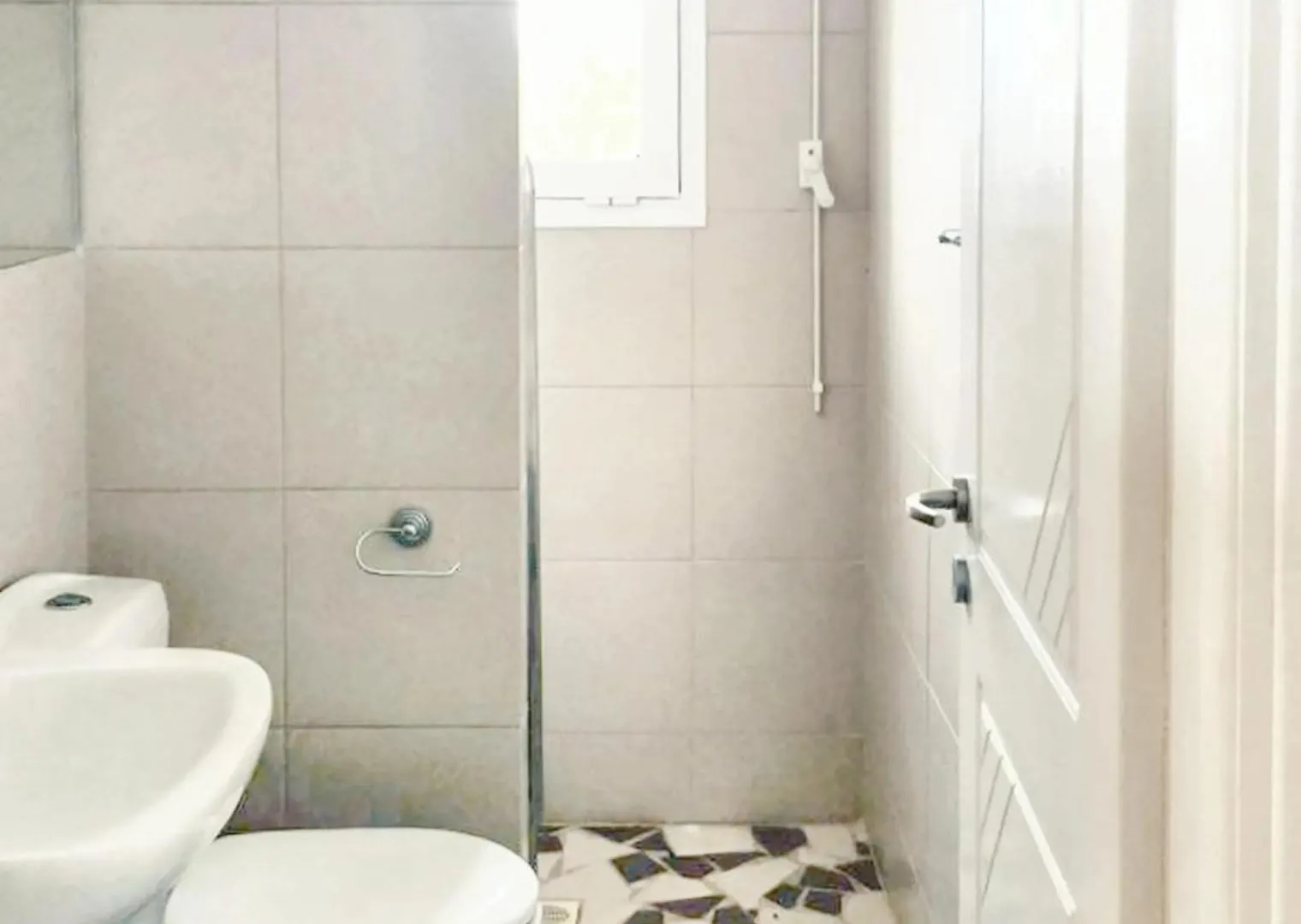 3 Bedrooms Appartement With Sea View Enclosed Garden And Wifi At Tzamarelata 5 Km Away From The Beach 0*,