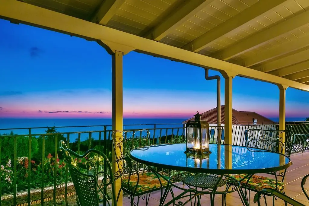 3 Bedrooms Appartement With Sea View Enclosed Garden And Wifi At Tzamarelata 5 Km Away From The Beach